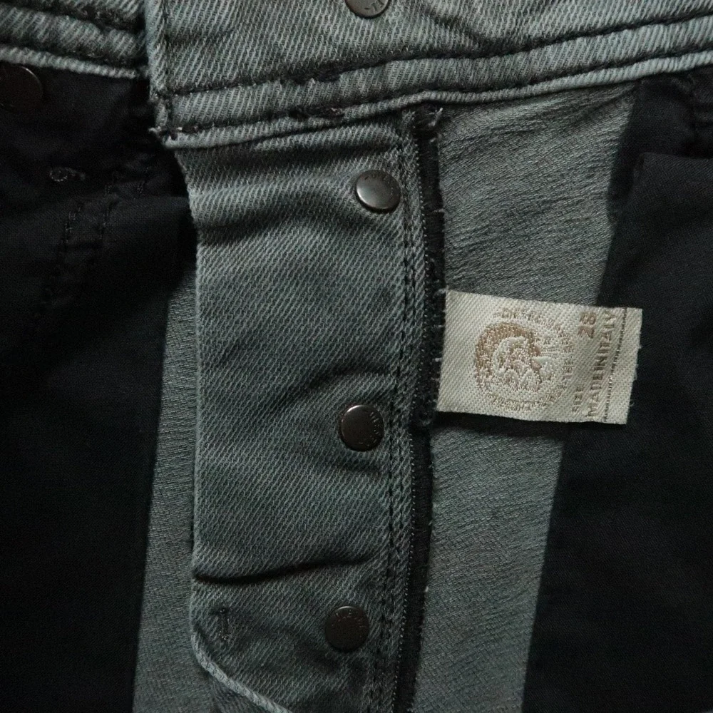 Diesel Jeans Mens 28x30 Gray Tepphar Slim Carrot Tapered Stretch 5 Pocket DNA